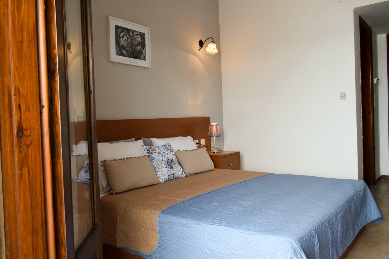 Glaros Blue Hotell Neos Marmaras Exteriör bild